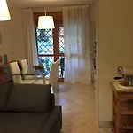 Holiday home Mad House Rome