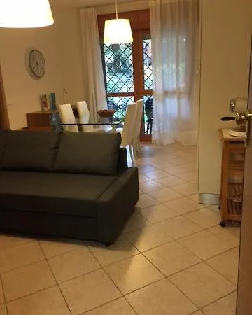 Сasa de vacaciones Mad House *